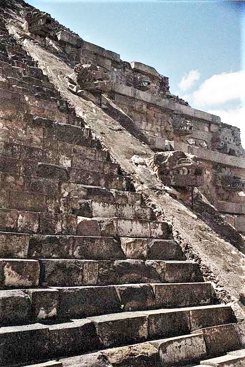steps to top of pyramid